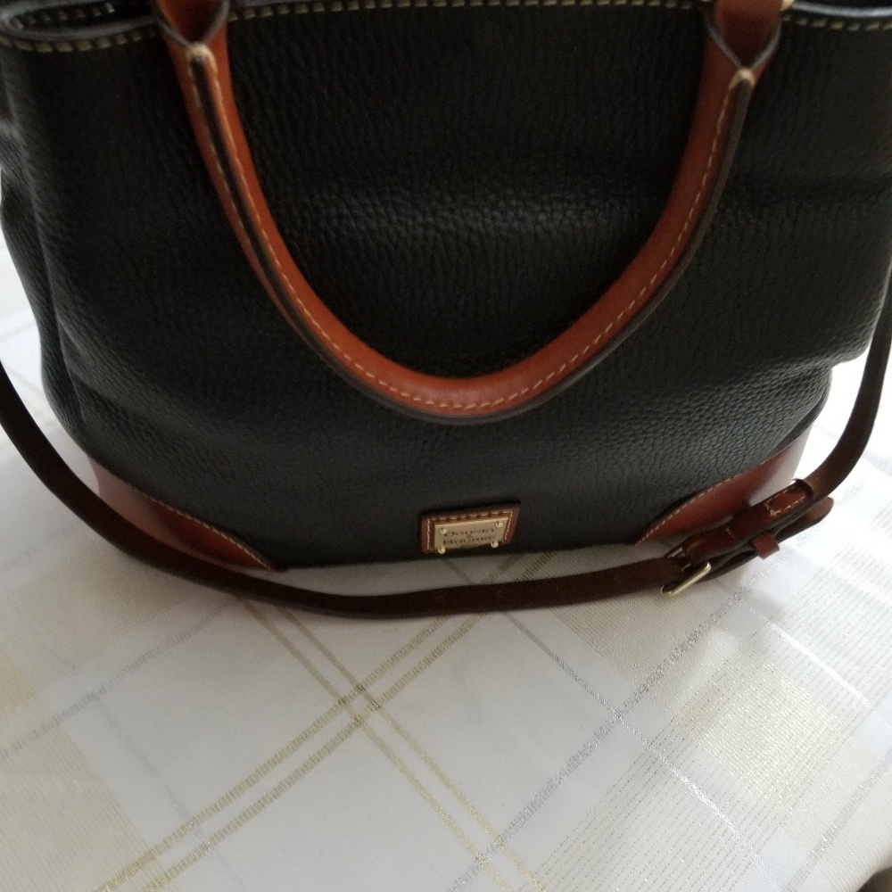 Handbag - Picture 2 of 4